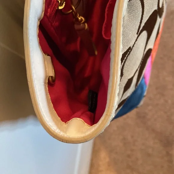 Coach Color-Block Tan & Brown Signature Tote Handbag White Leather 10859… - Picture 14 of 17